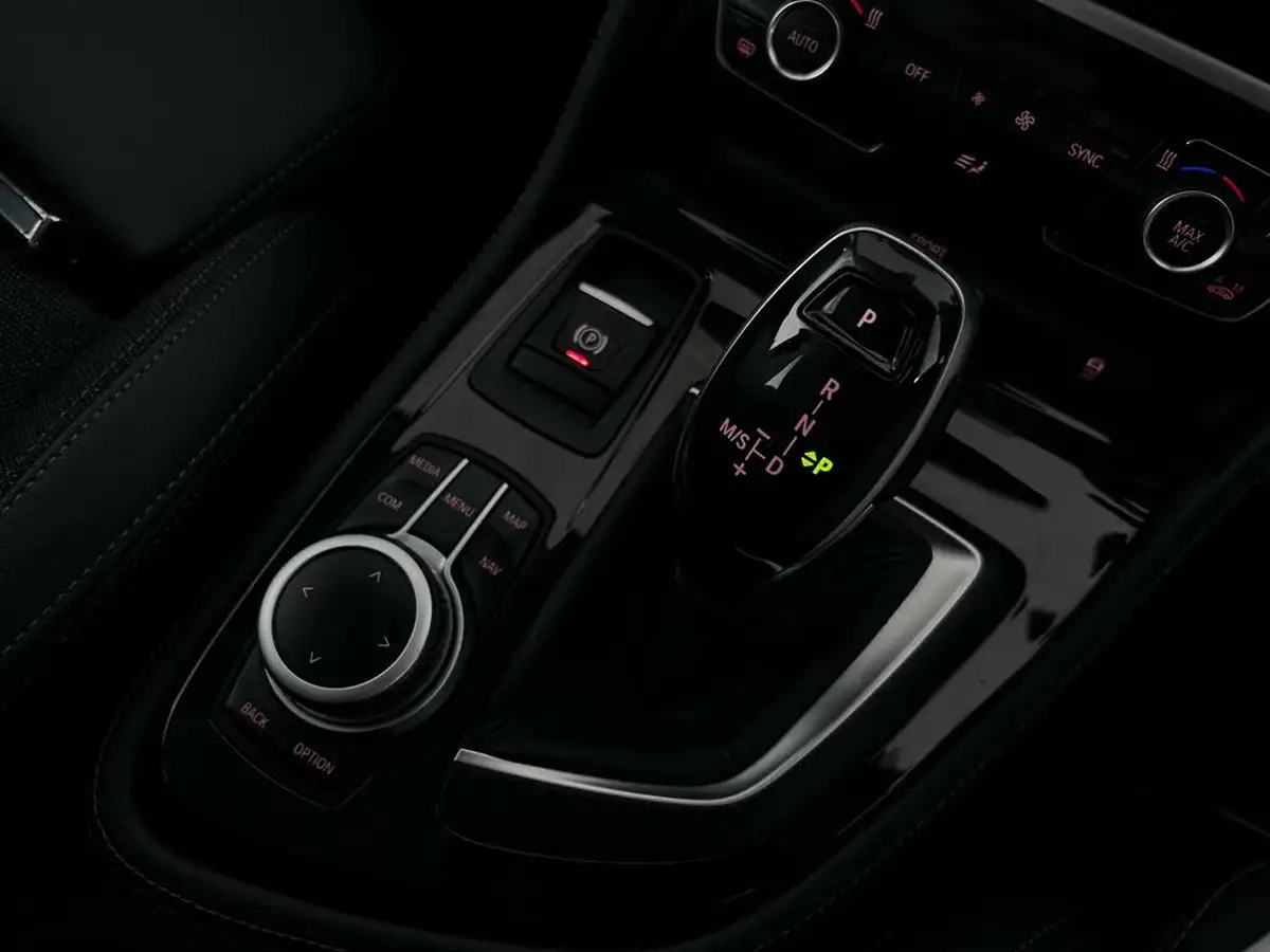 2019-bmw-2-series-20-220i-sport-189bhp-gran-tourer-5d-dct-big-30