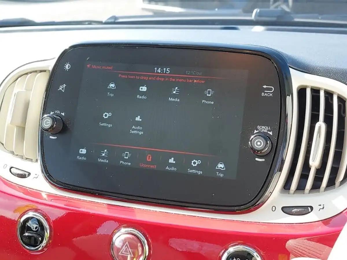 2022-fiat-500-10-dolcevita-big-9