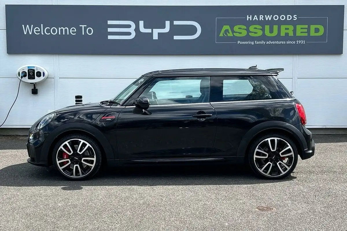 2021-mini-cooper-20-john-cooper-works-hatchback-3d-auto-big-13