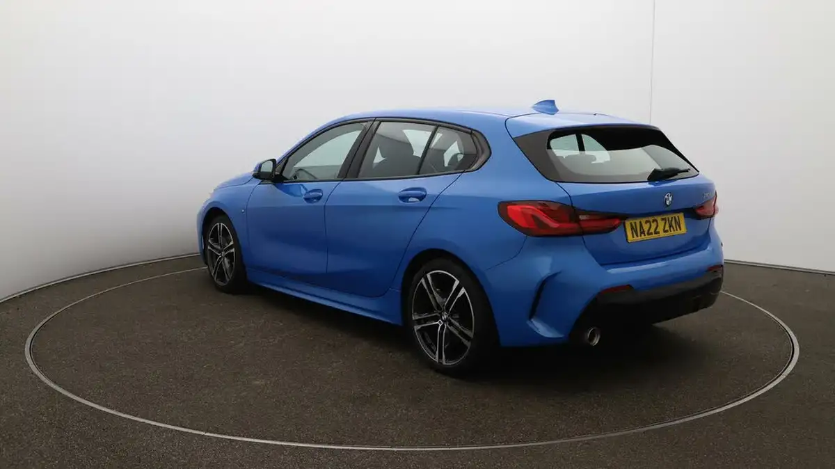 2022-bmw-1-series-15-118i-m-sport-lcp-dct-big-54