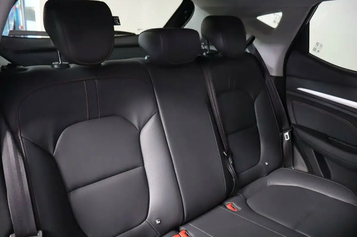 2022-mg-zs-suv-15-vti-tech-exclusive-big-25