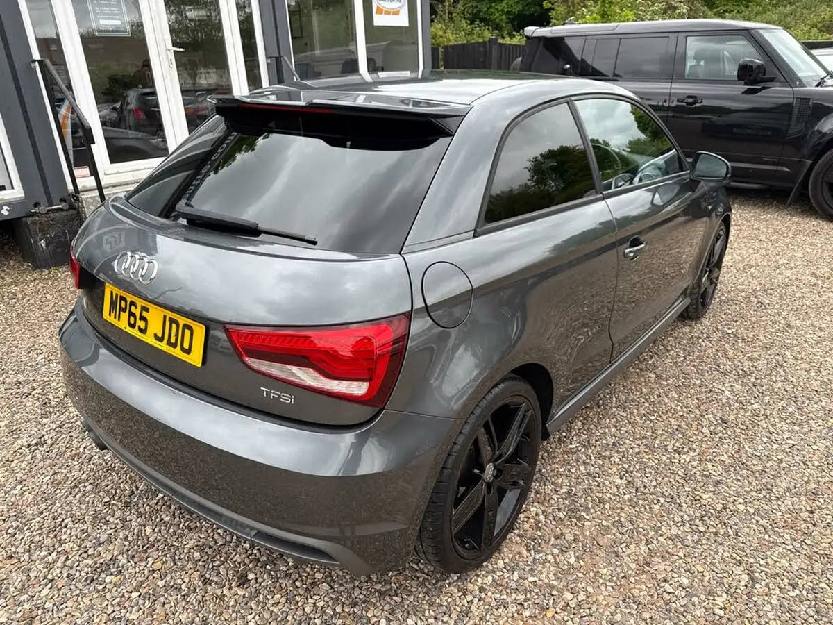 2016-audi-a1-14-s-line-150ps-cod-hatchback-3d-big-2