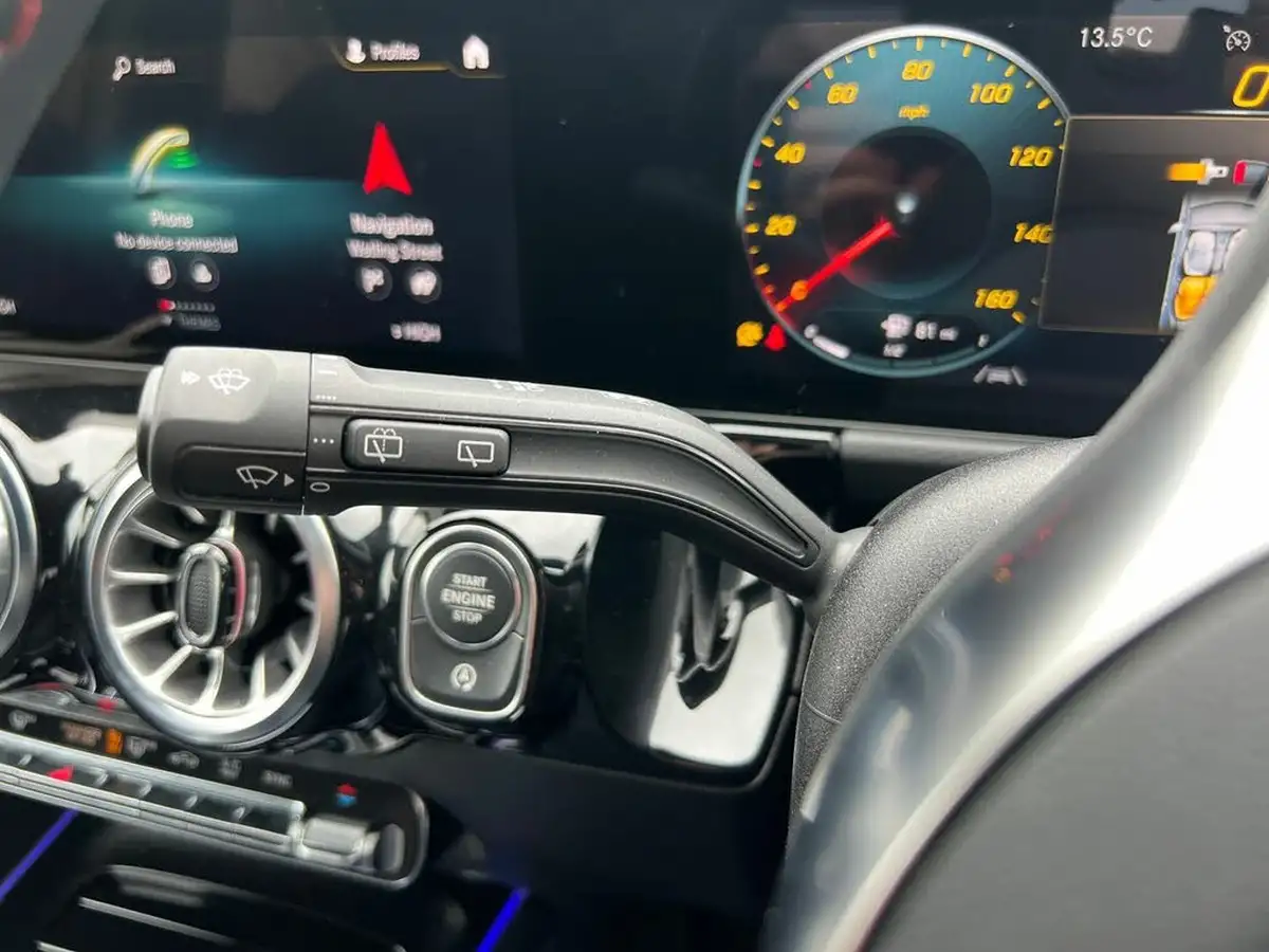 2023-mercedes-benz-gla-class-20d-gla-220d-amg-line-premium-station-wagon-big-22