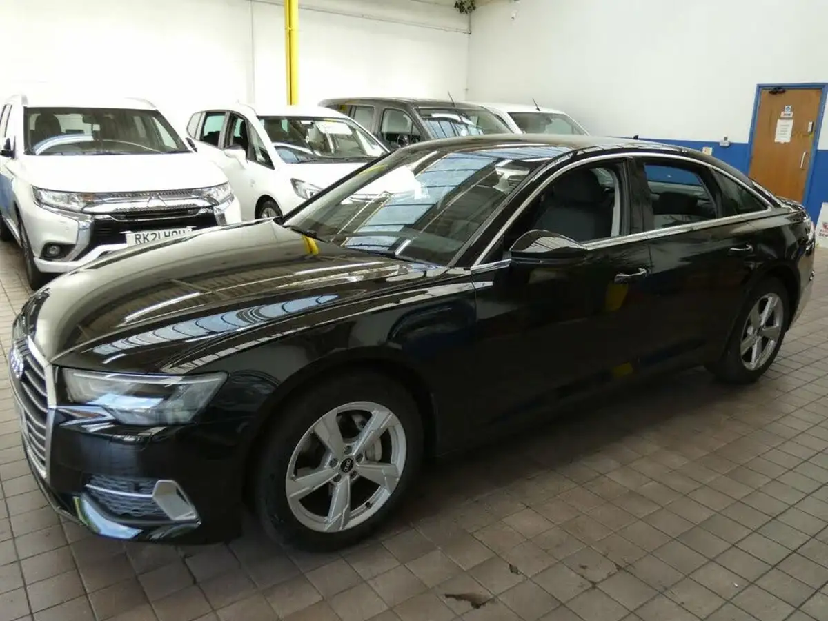 2021-audi-a6-saloon-20-40-tfsi-sport-big-17