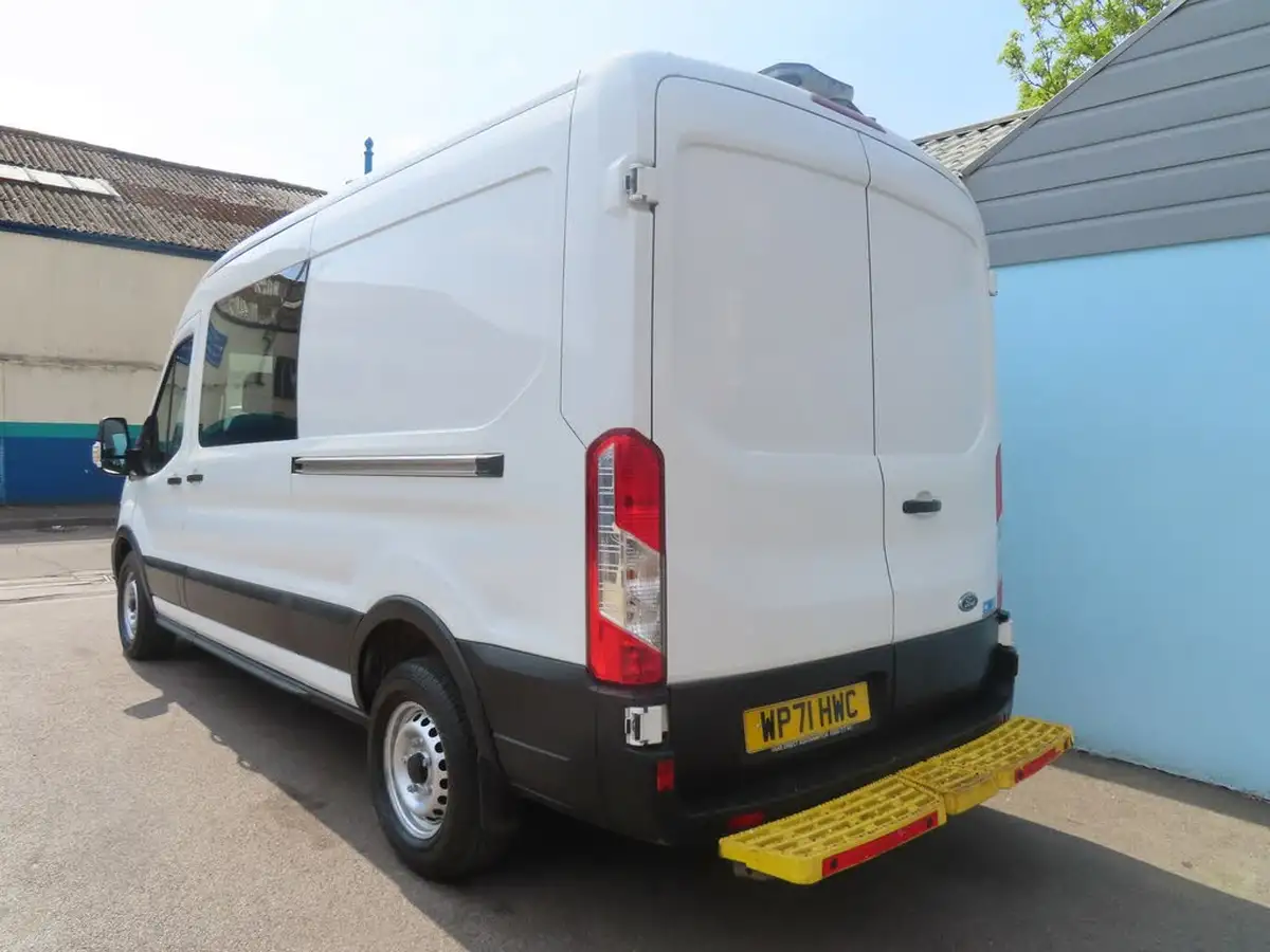2022-ford-transit-20tdci-350-l3h2-leader-130pseu6dt-panel-van-big-17