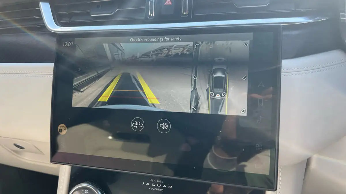 2021-jaguar-f-pace-20-p400e-hse-big-11