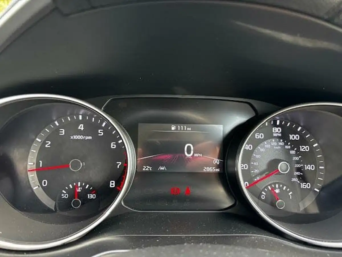 2024-kia-ceed-15-t-gdi-2-158bhp-hatchback-big-15