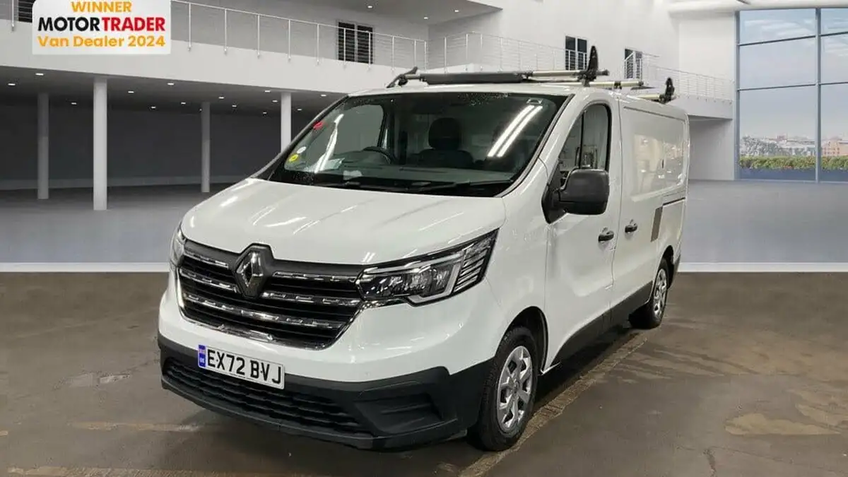 2022-renault-trafic-20dci-sl28-130-business-big-0