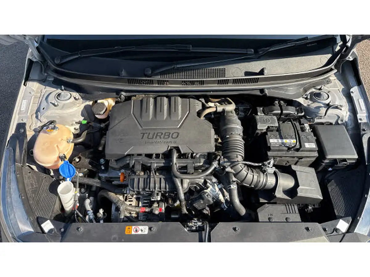 2021-hyundai-i20-10-t-gdi-se-connect-eclutch-imt-big-7