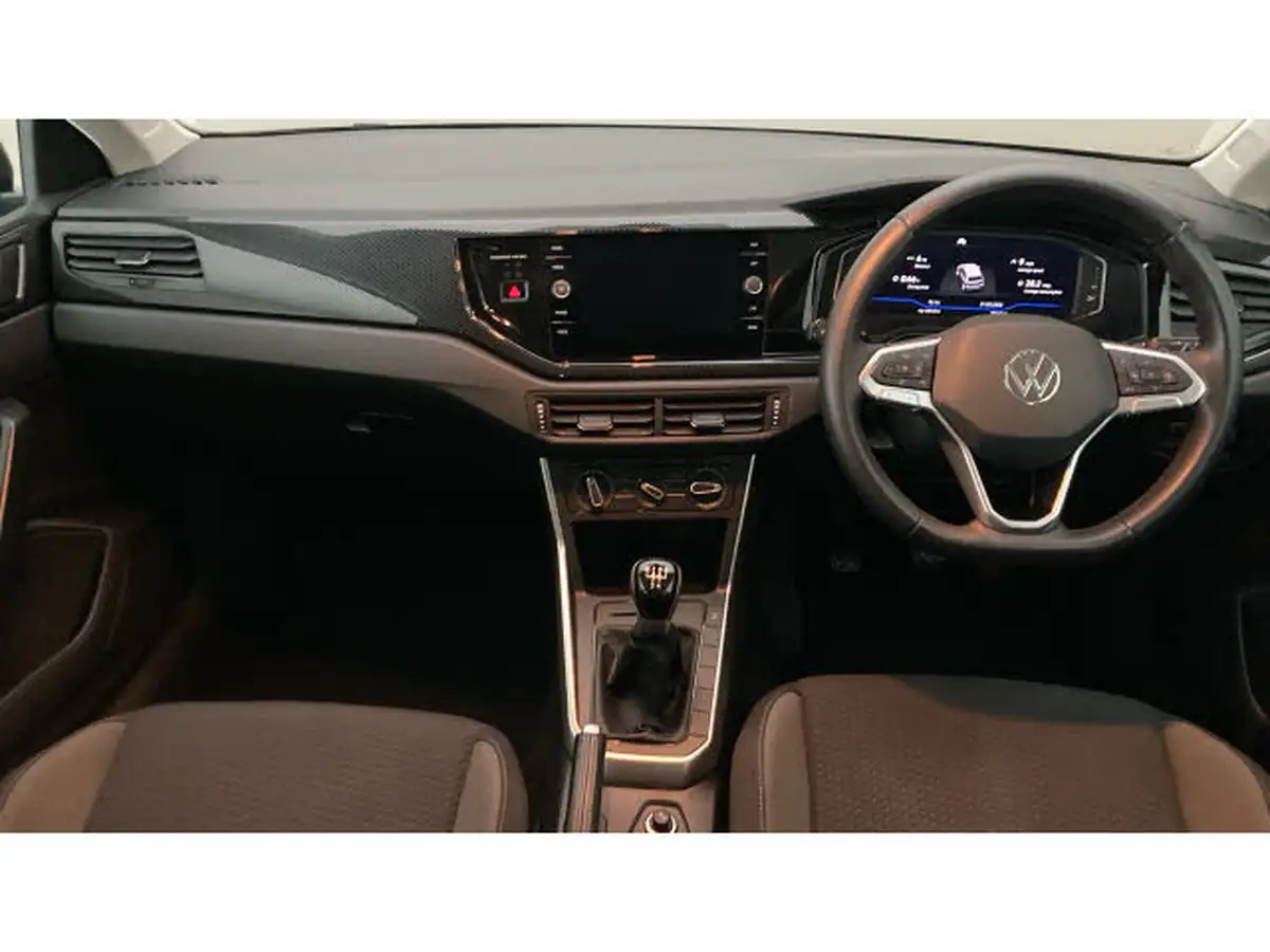 2022-volkswagen-polo-10-tsi-life-big-8