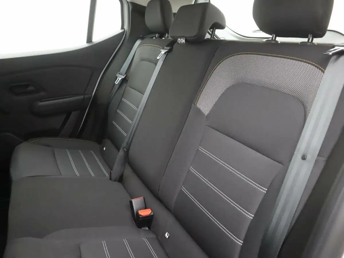 2021-dacia-sandero-stepway-10-tce-essential-90bhp-big-9