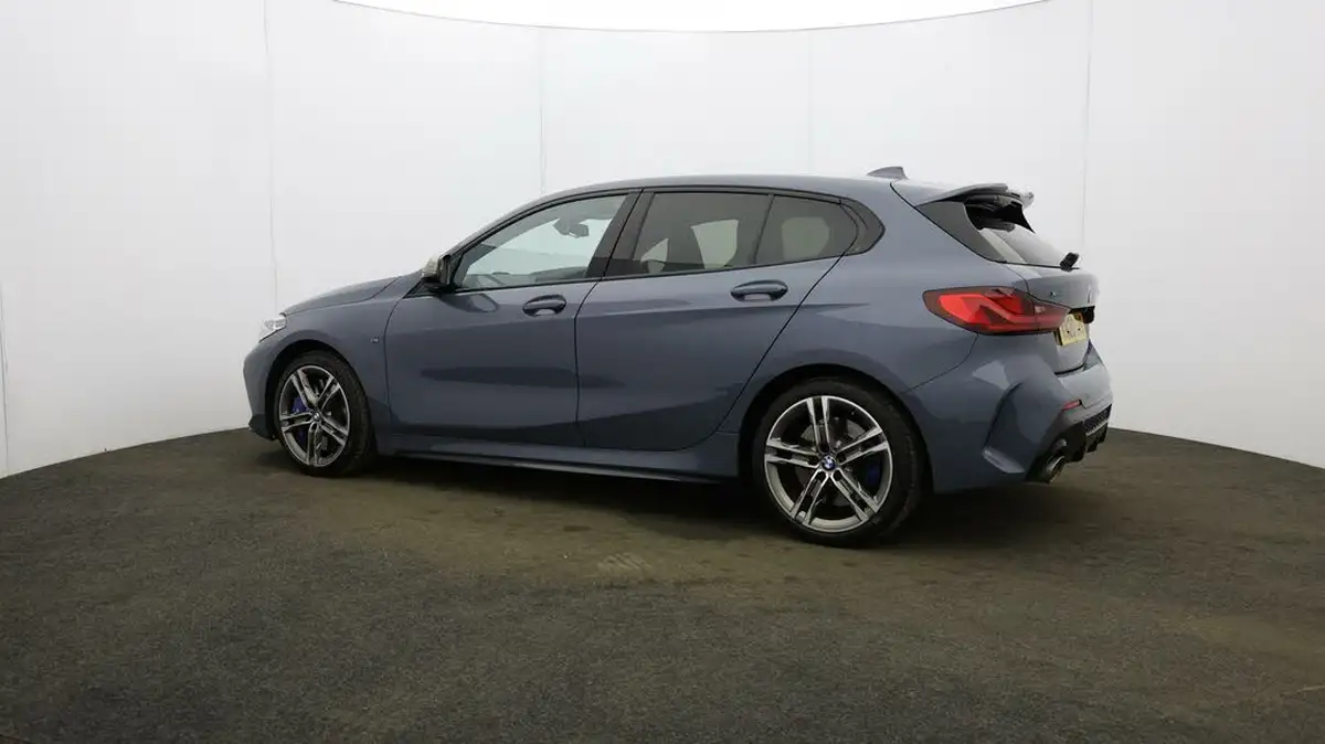 2020-bmw-1-series-20-m135i-xdrive-big-59