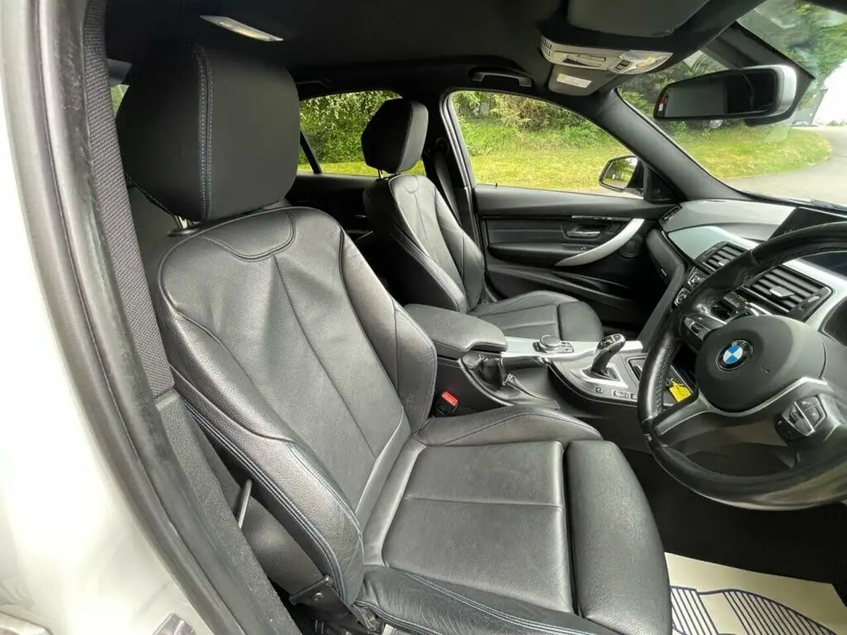 2017-bmw-3-series-20-330i-m-sport-saloon-4d-auto-big-33