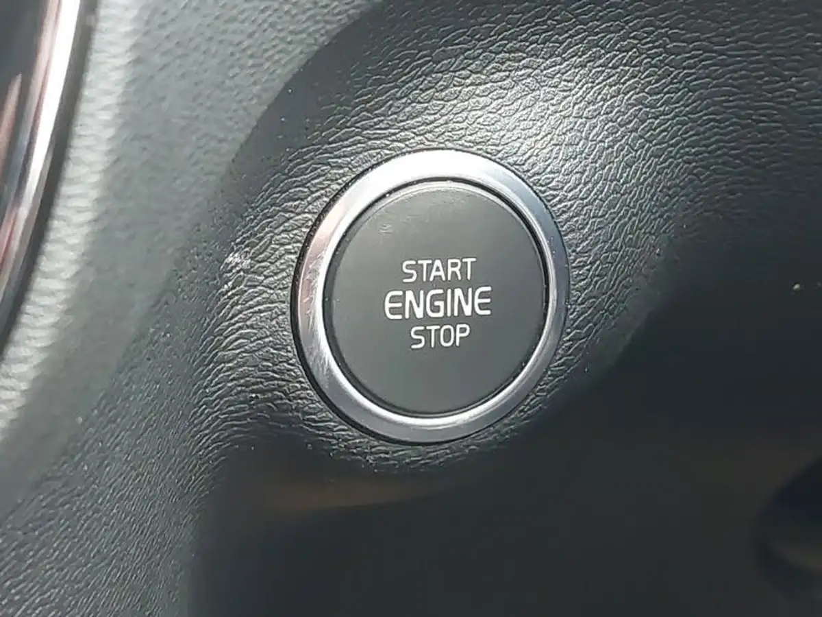 2019-volvo-xc40-20-t4-r-design-pro-big-16