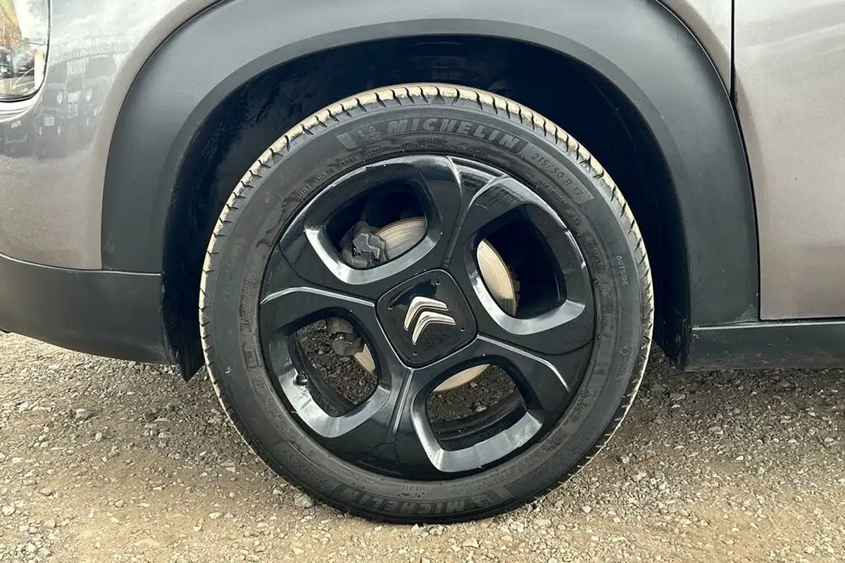 2020-citroen-c3-aircross-15bluehdi-flair-big-4