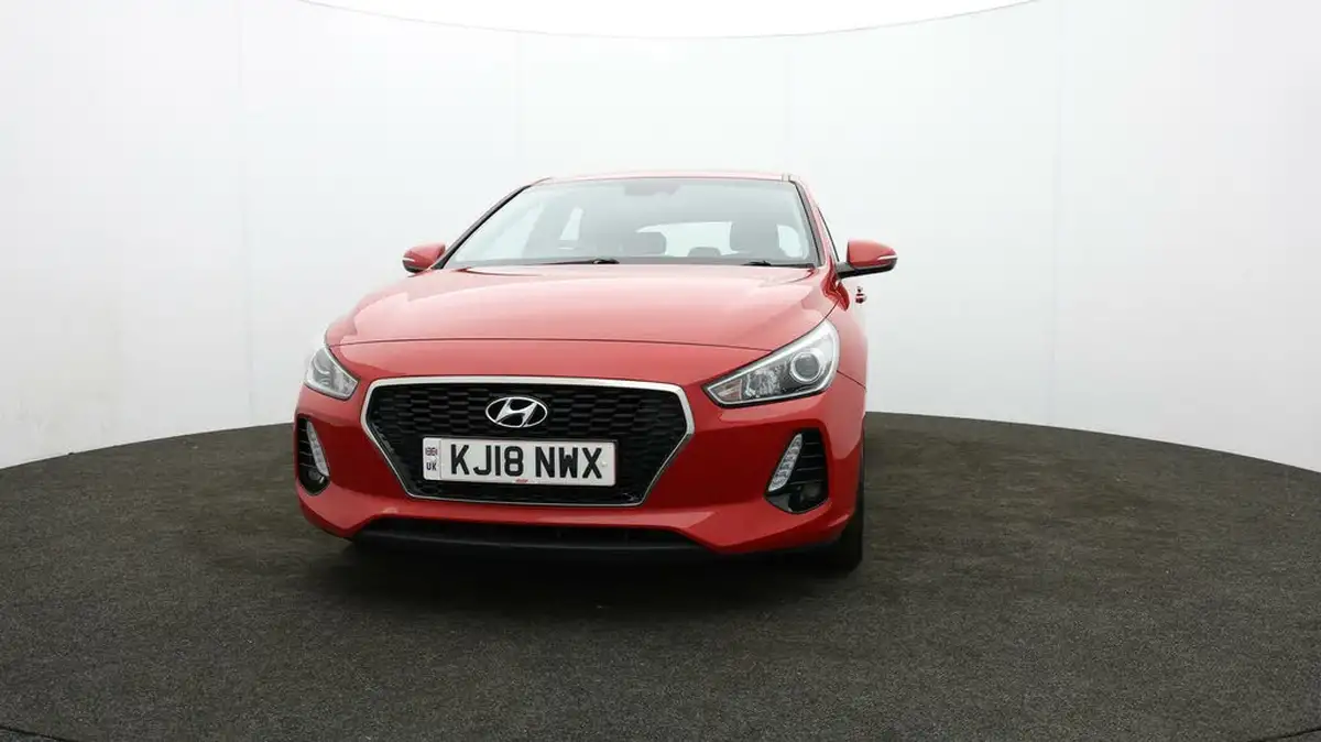 2018-hyundai-i30-16crdi-se-nav-109ps-blue-drive-isg-hatchback-1582cc-dct-big-48