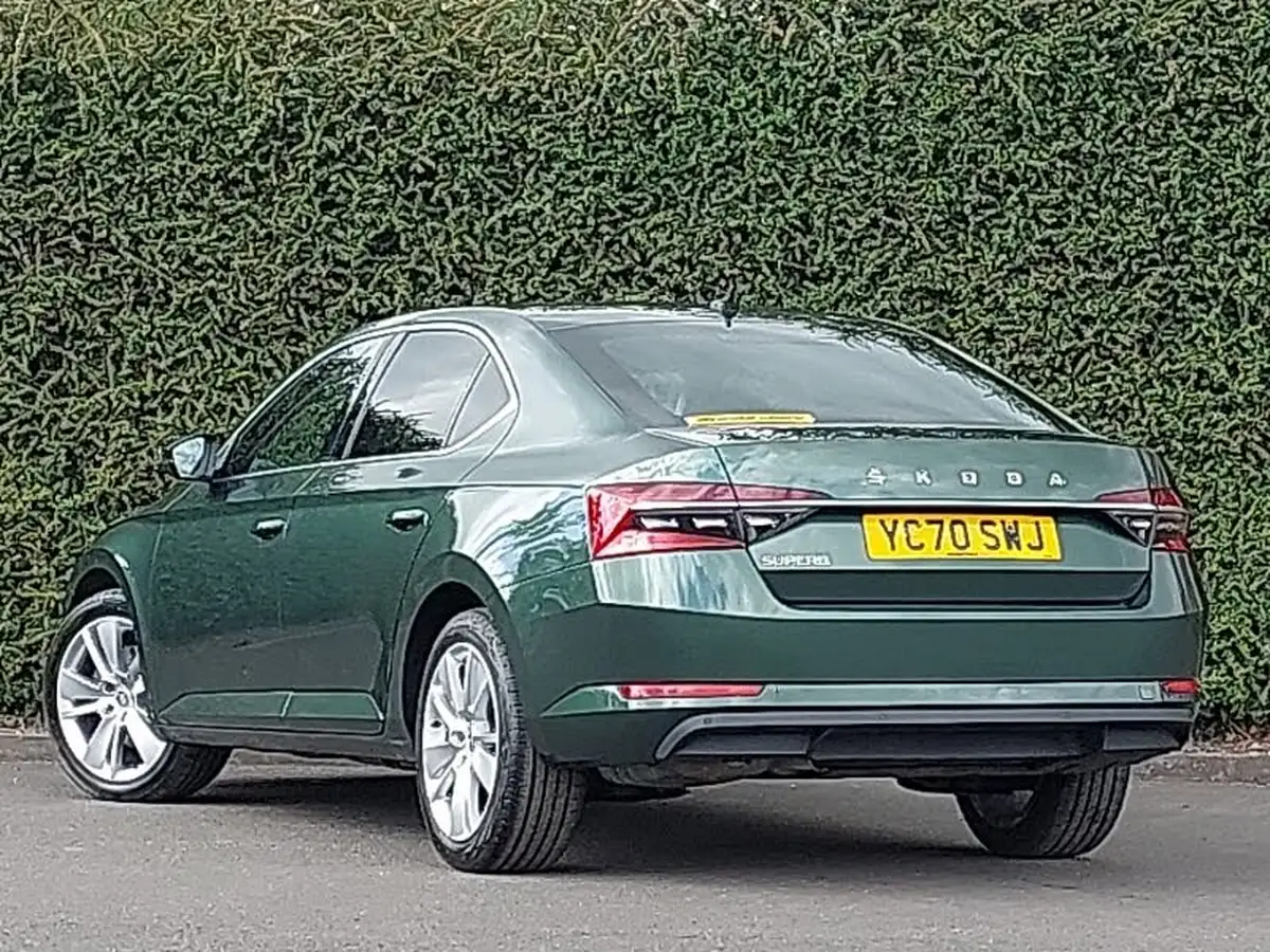 2020-skoda-superb-15-tsi-se-l-hatchback-dsg-big-1