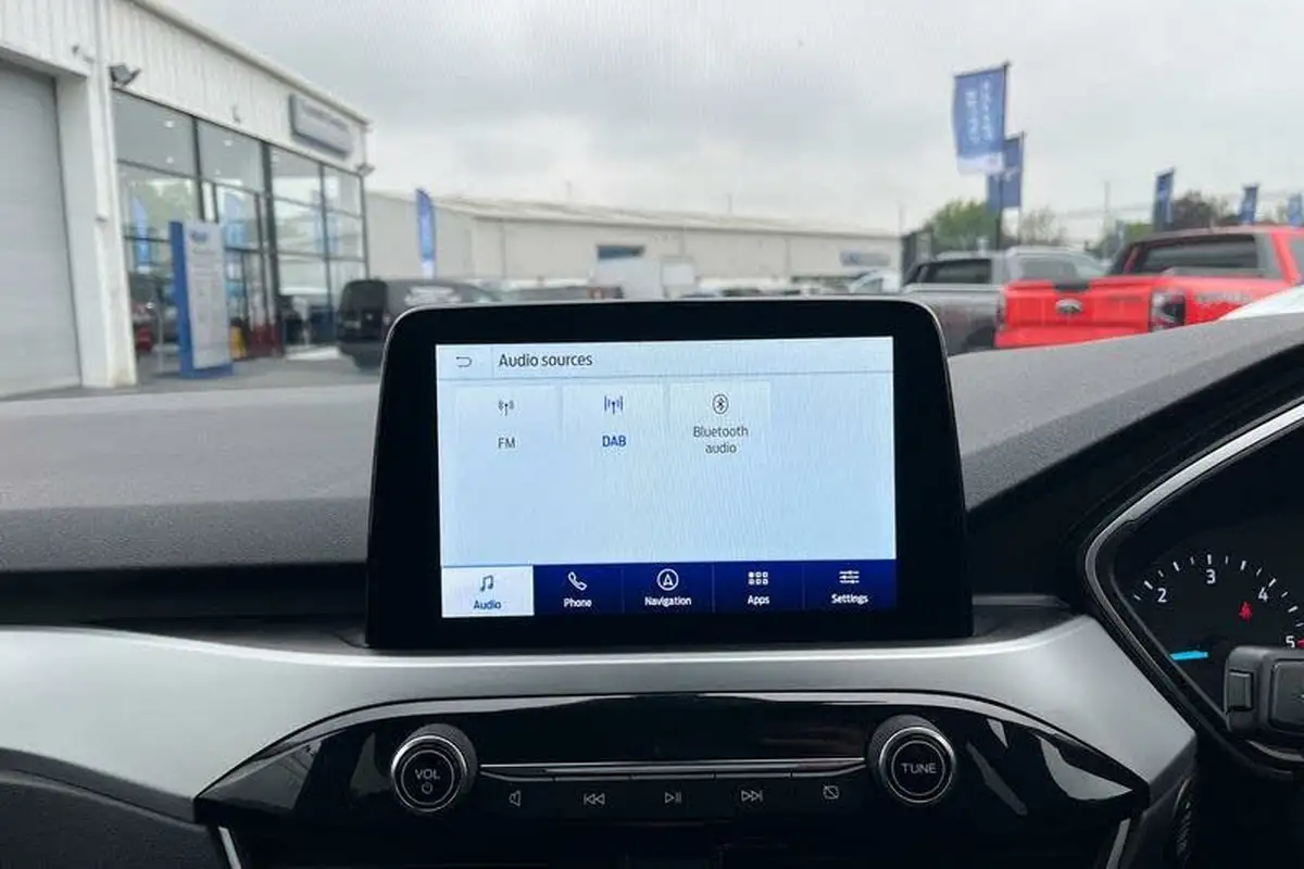 2022-ford-kuga-15-zetec-auto-big-33