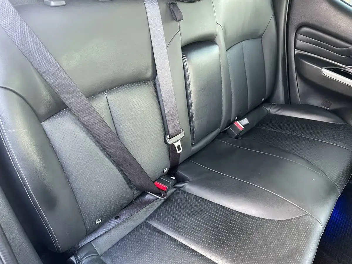 2021-mitsubishi-l200-22di-d-barbarian-auto-big-24