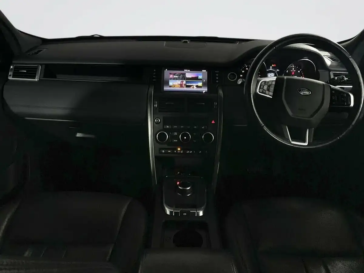 2018-land-rover-discovery-sport-20td4-landmark-big-2