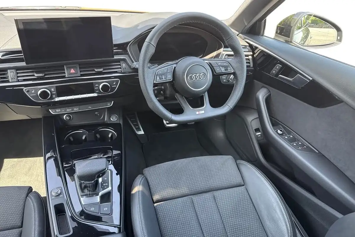 2024-audi-a4-20-40-tfsi-black-edition-big-17