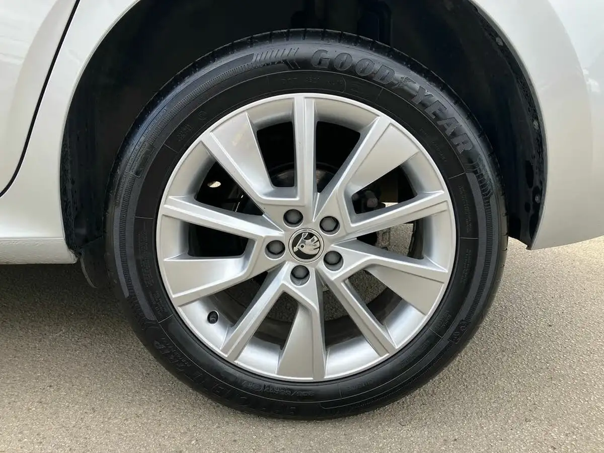 2023-skoda-kamiq-10-tsi-se-109ps-big-26