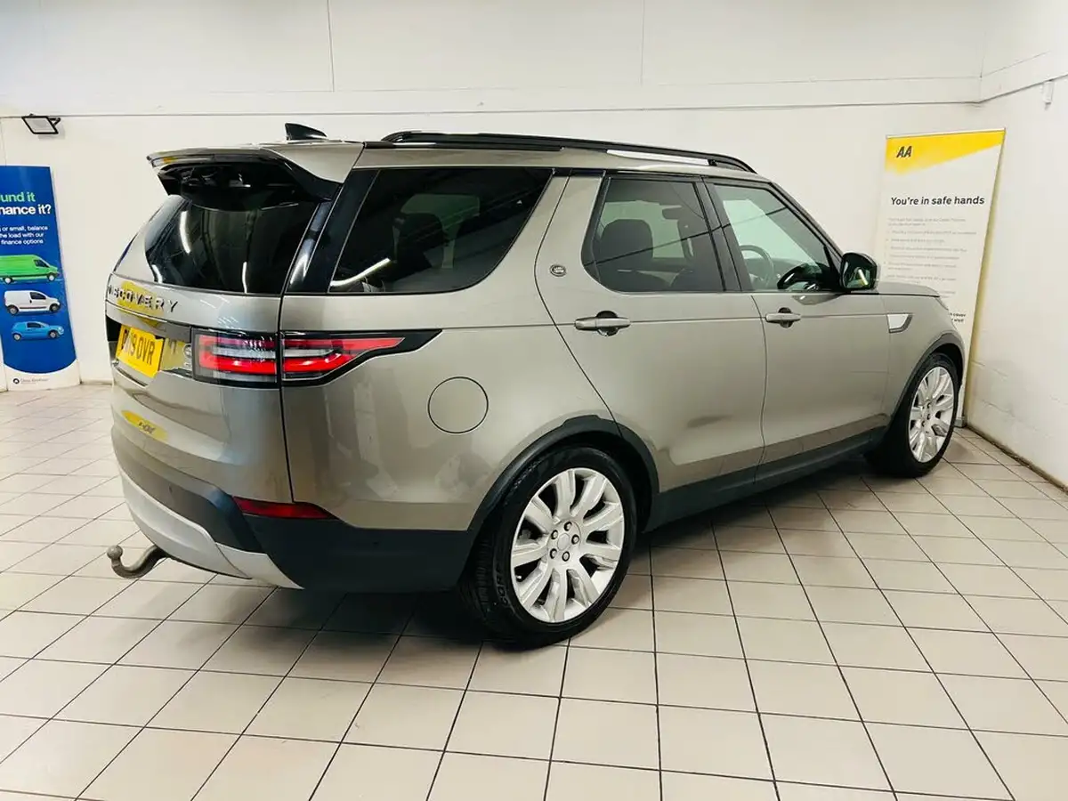 2019-land-rover-discovery-20-sd4-hse-big-9
