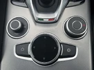 2022-alfa-romeo-giulia-20-veloce-small-44