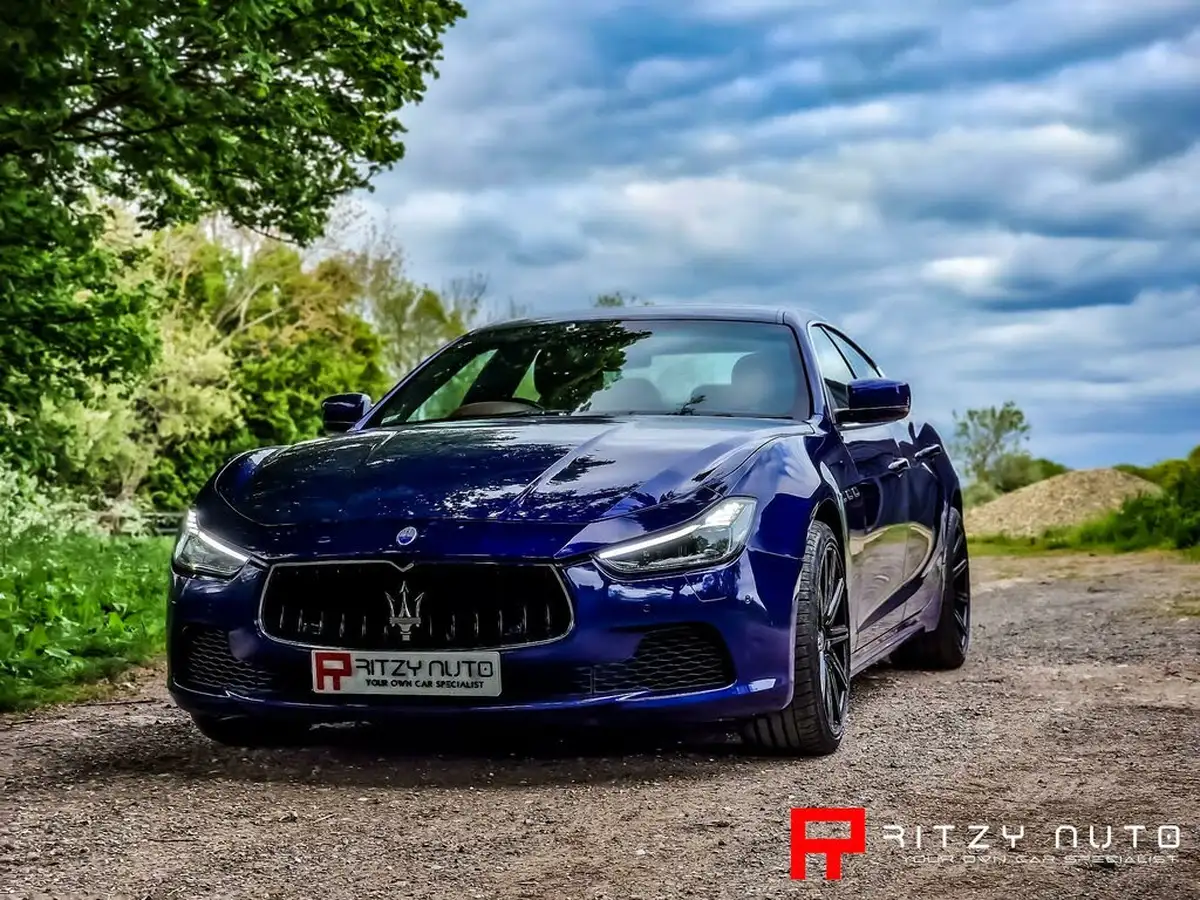 2016-maserati-ghibli-30-s-big-71