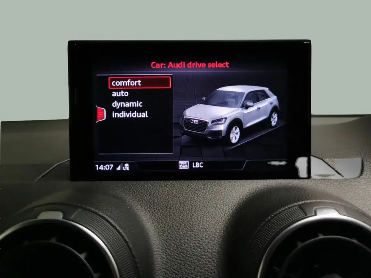2019-audi-q2-16-30-tdi-s-line-big-18