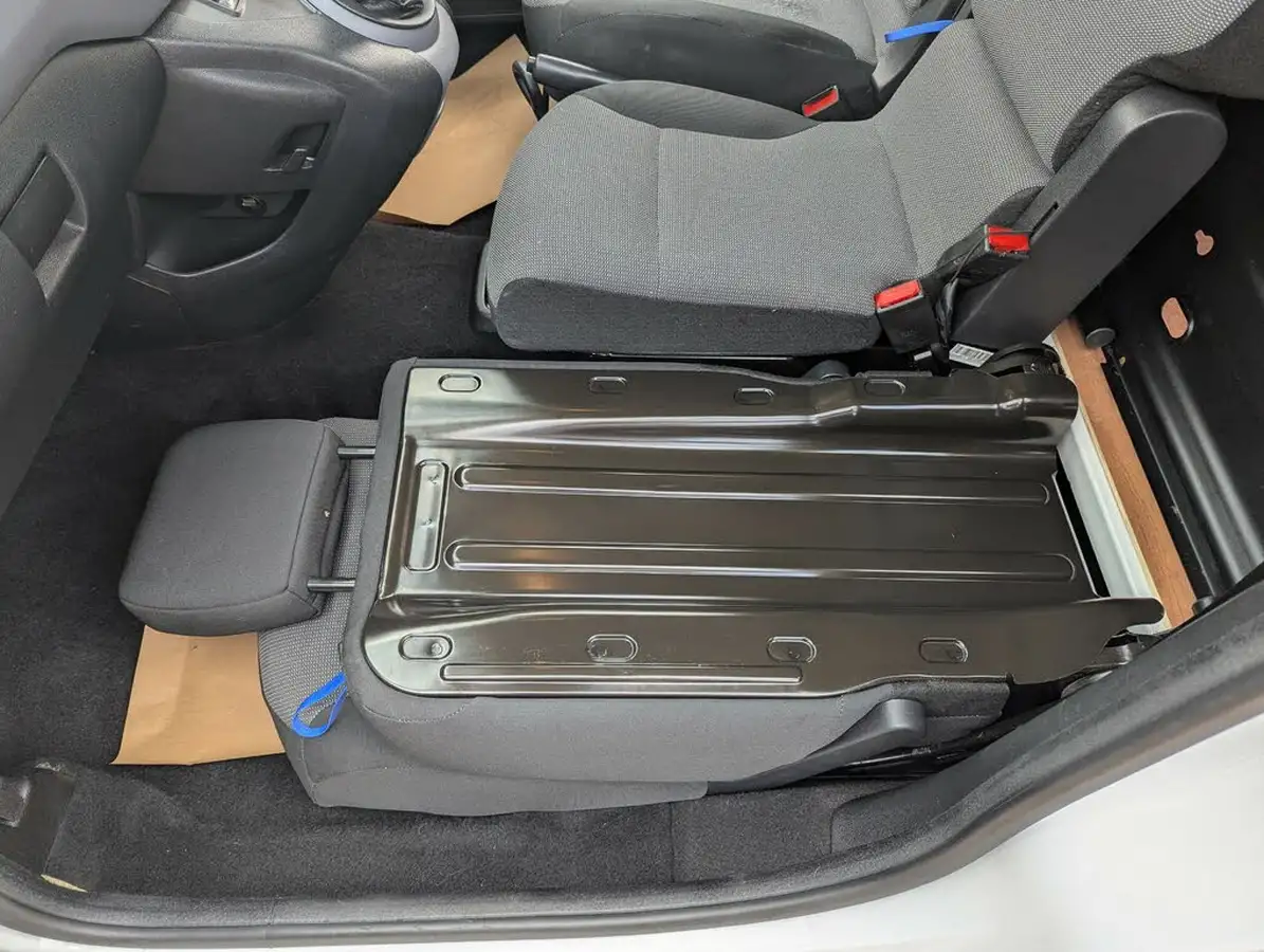 2018-peugeot-partner-16bluehdi-professional-l1-100pseu6-854-big-7