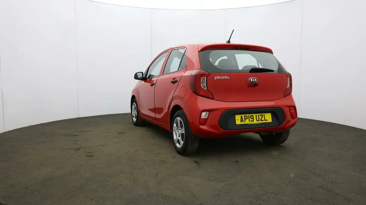 2019-kia-picanto-10-1-big-24