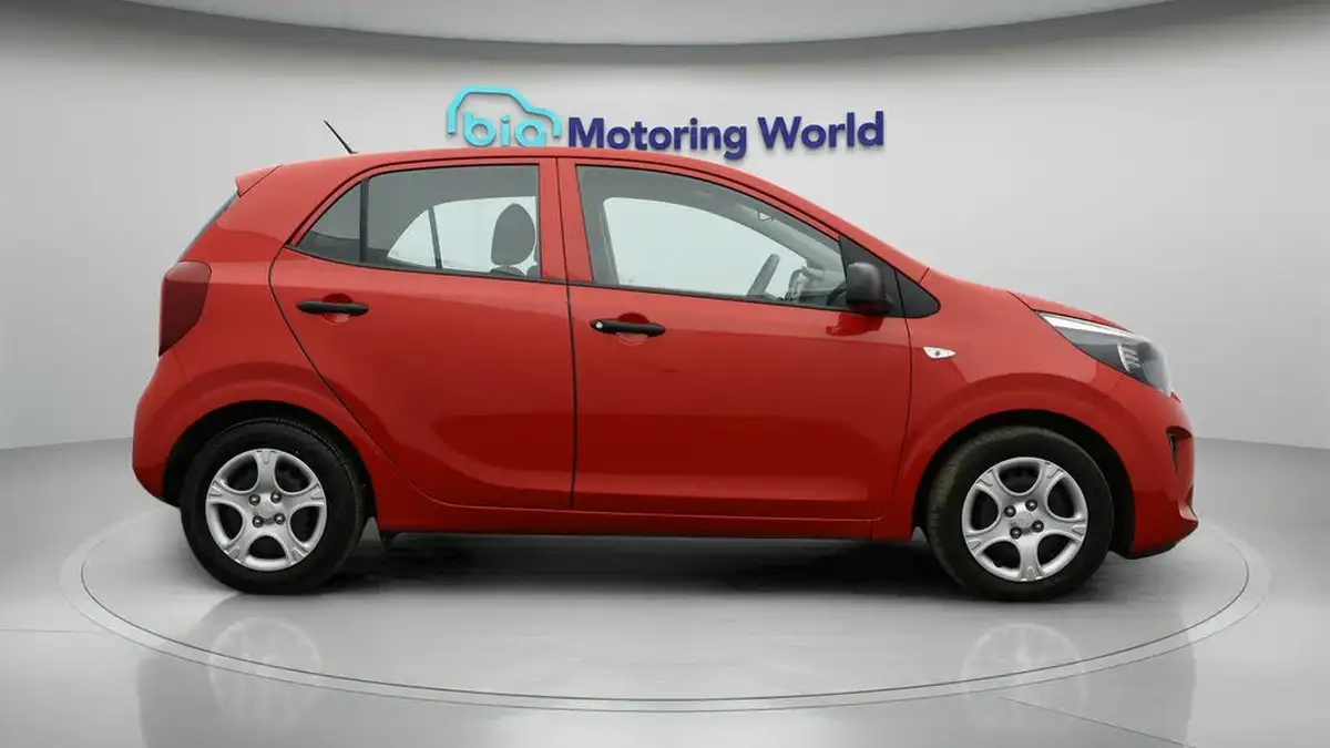 2019-kia-picanto-10-1-big-7