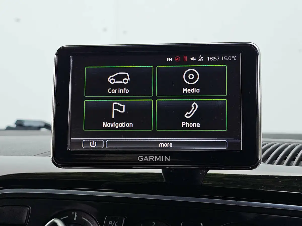 2014-skoda-citigo-10-monte-carlo-5d-big-20