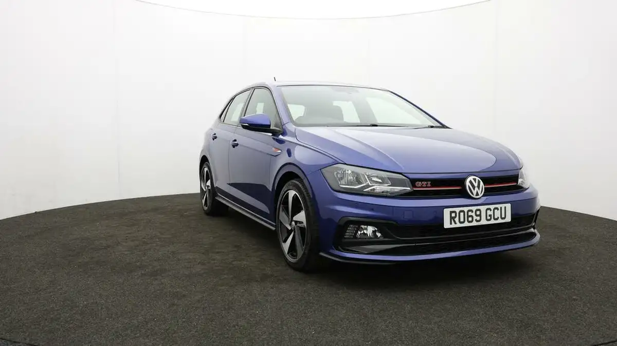 2019-volkswagen-polo-20-tsi-gti-big-41