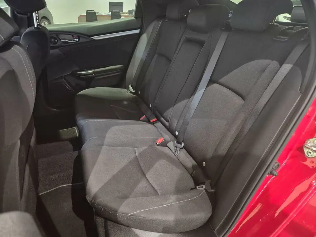 2019-honda-civic-10-vtec-turbo-sr-hatchback-5d-big-17