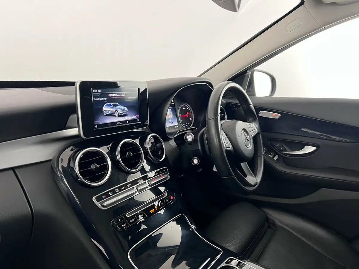 2018-mercedes-benz-c-class-21d-c220d-se-executive-edition-estate-5d-9g-tronic-plus-big-11