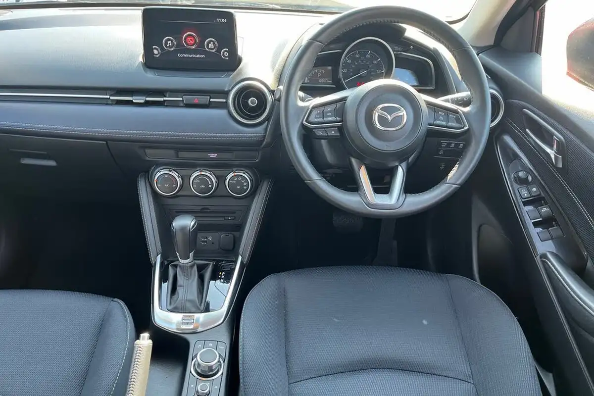 2020-mazda-mazda2-15-skyactiv-g-sport-nav-auto-big-27
