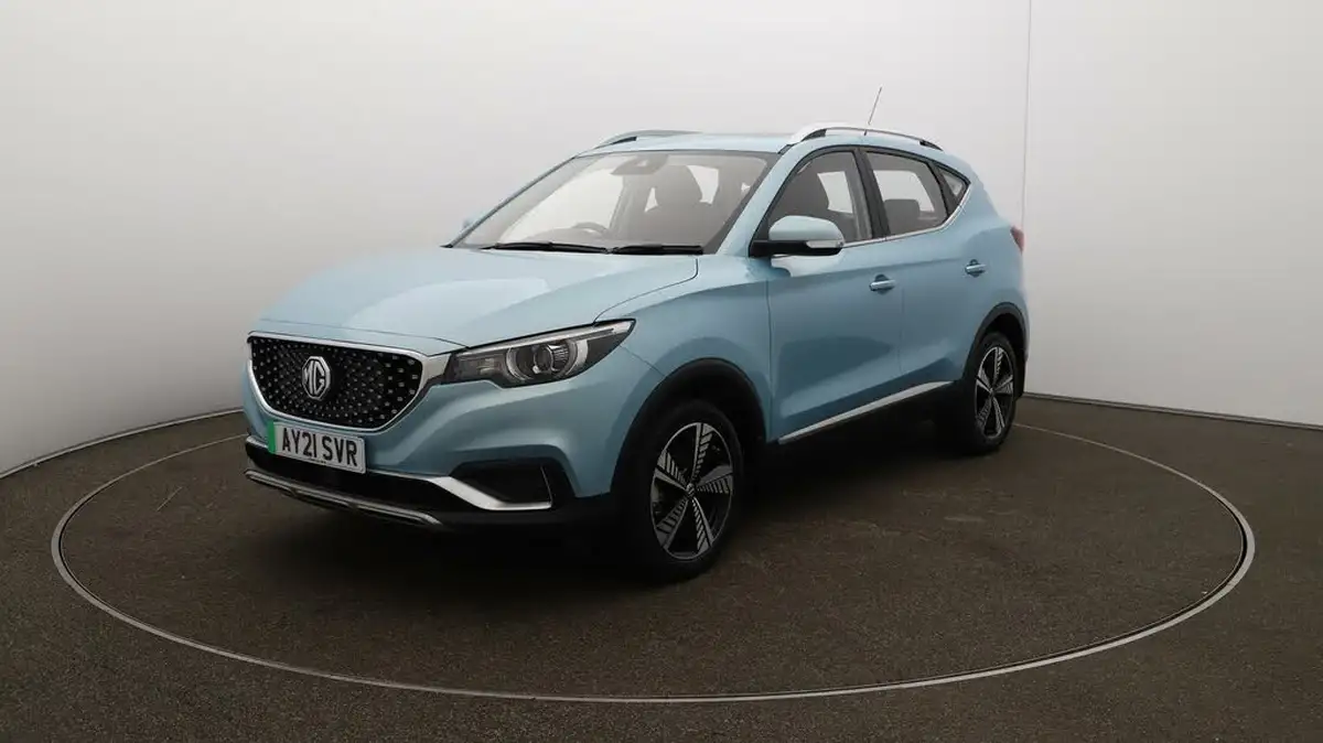 2021-mg-zs-suv-e-exclusive-ev-big-3