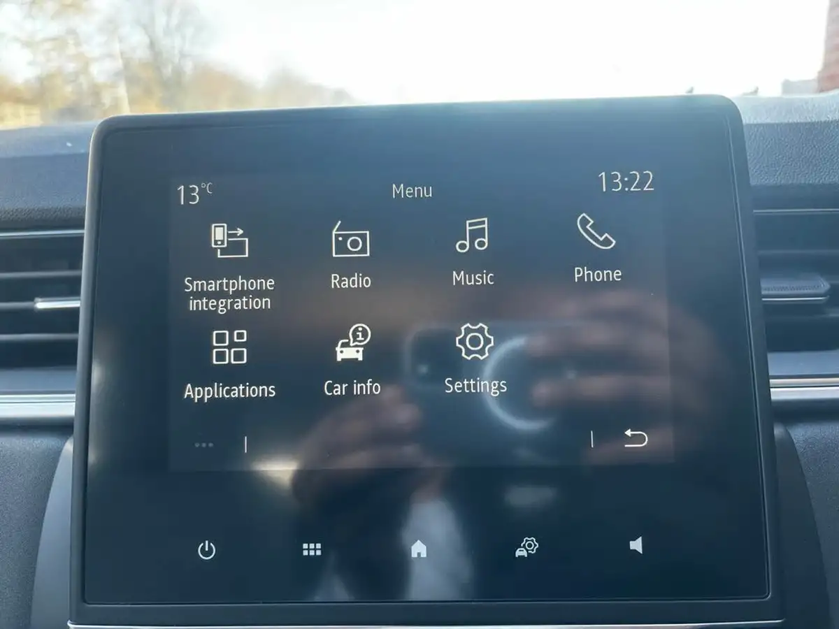 2020-renault-captur-10-tce-play-100bhp-big-29