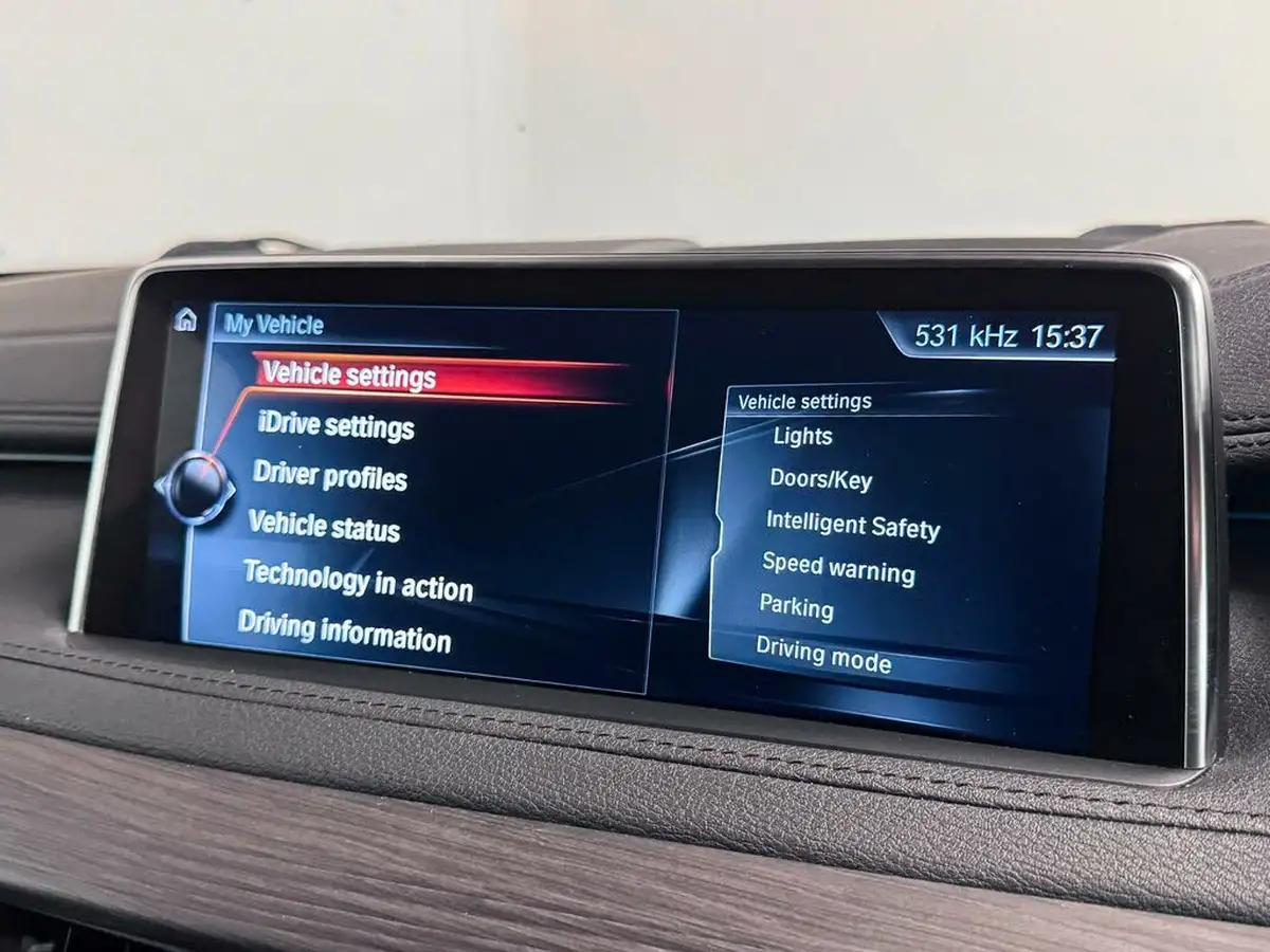2016-bmw-x6-30td-xdrive30d-m-sport-big-43