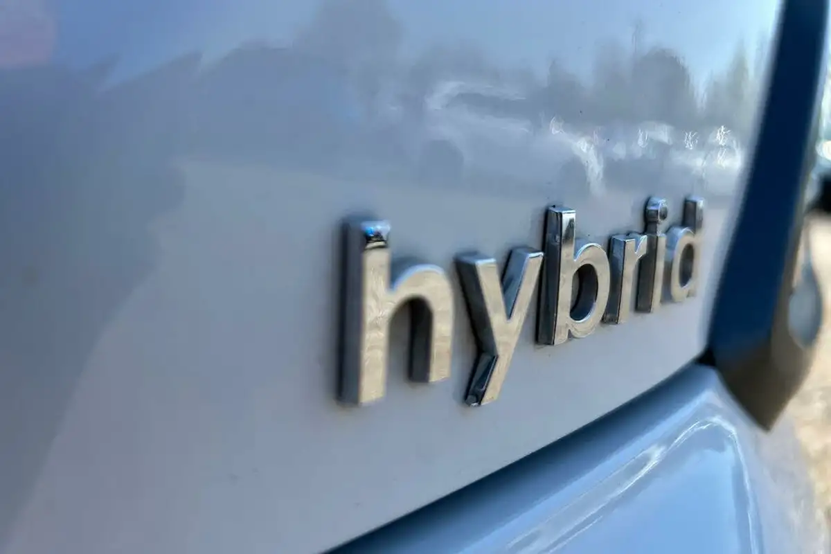 2020-hyundai-kona-16-gdi-premium-hybrid-smart-sense-big-25