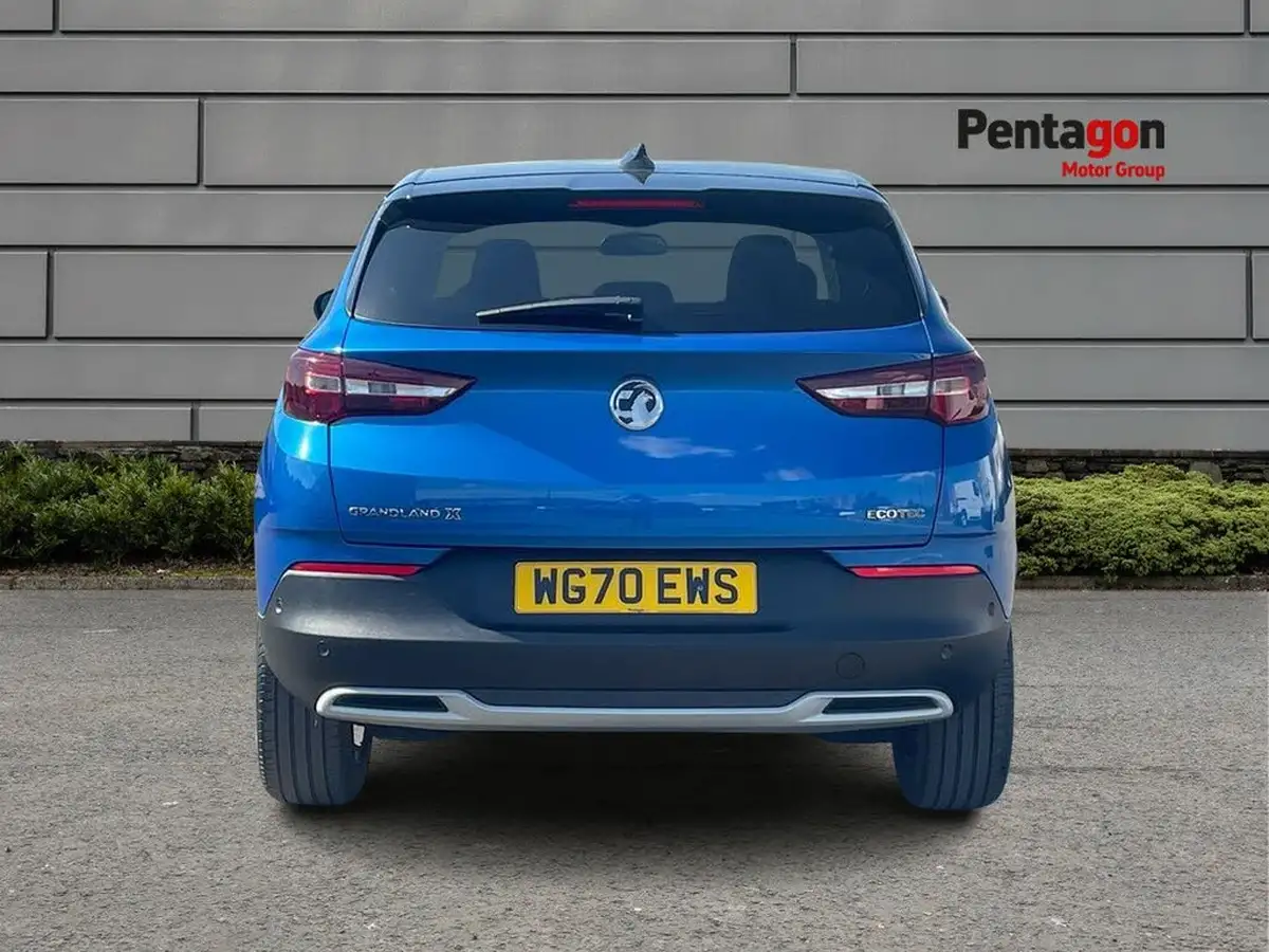 2020-vauxhall-grandland-x-12-griffin-big-13