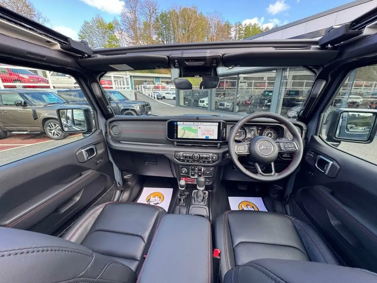 2025-jeep-wrangler-20-gme-rubicon-5d-big-12