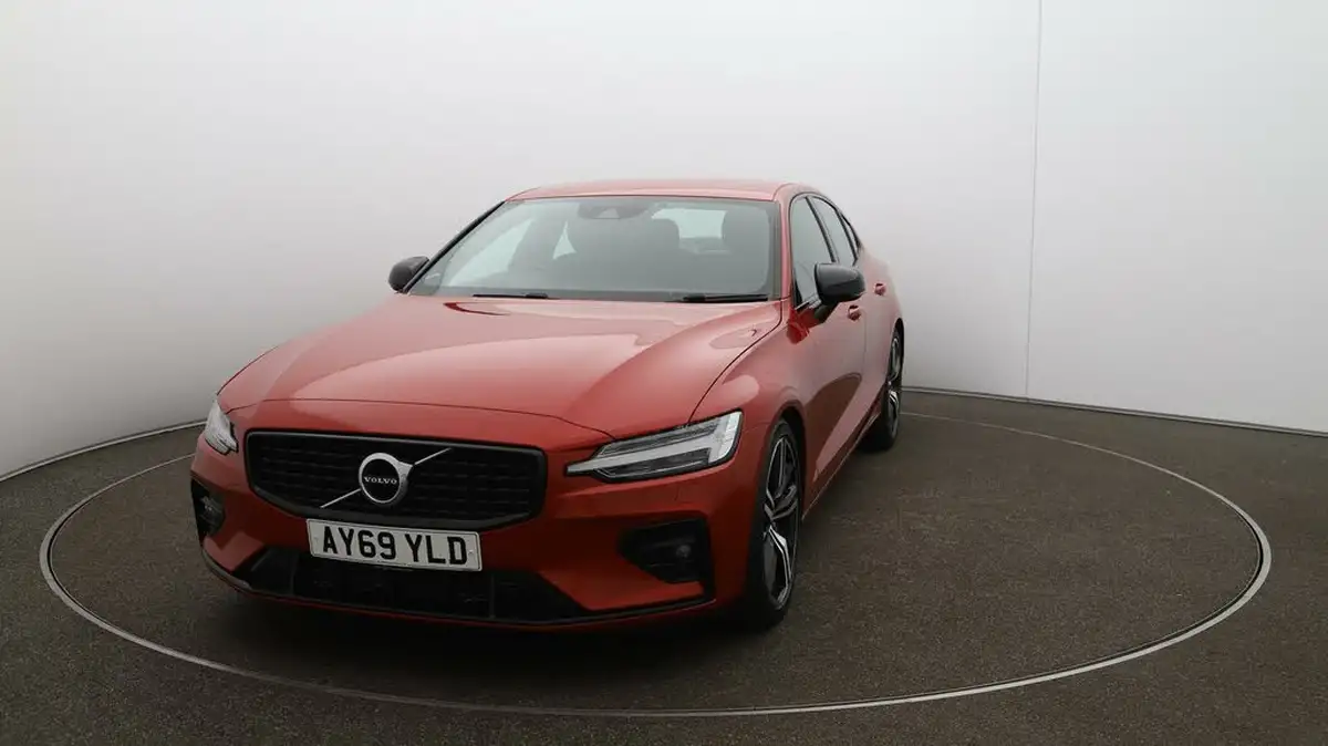2019-volvo-s60-20-t5-r-design-plus-big-31