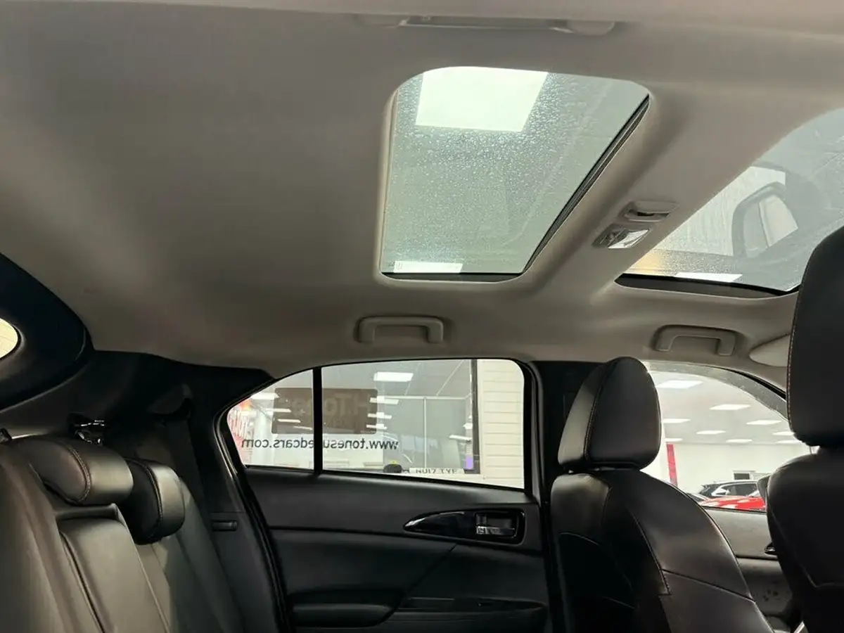 2019-mitsubishi-eclipse-cross-15-black-big-5