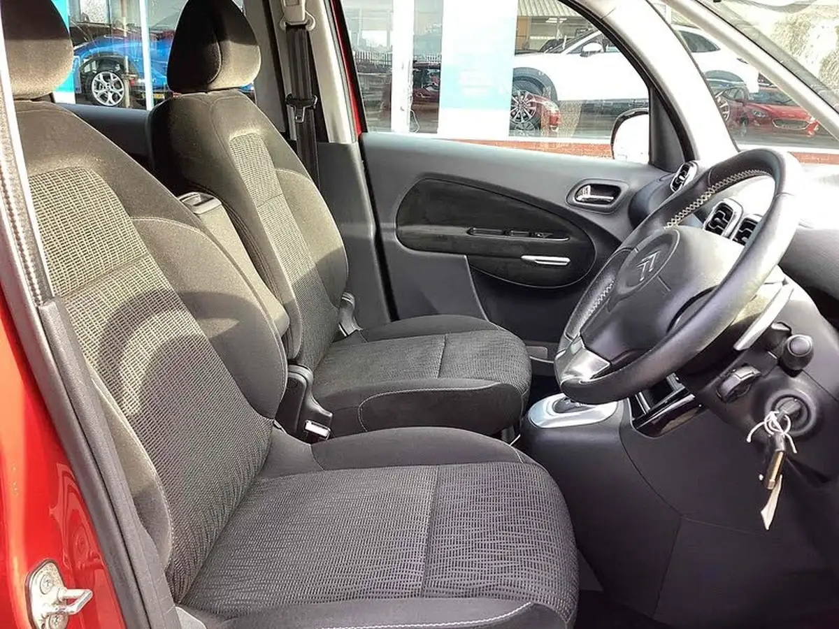 2012-citroen-c3-picasso-16-exclusive-vti-egs6-big-9