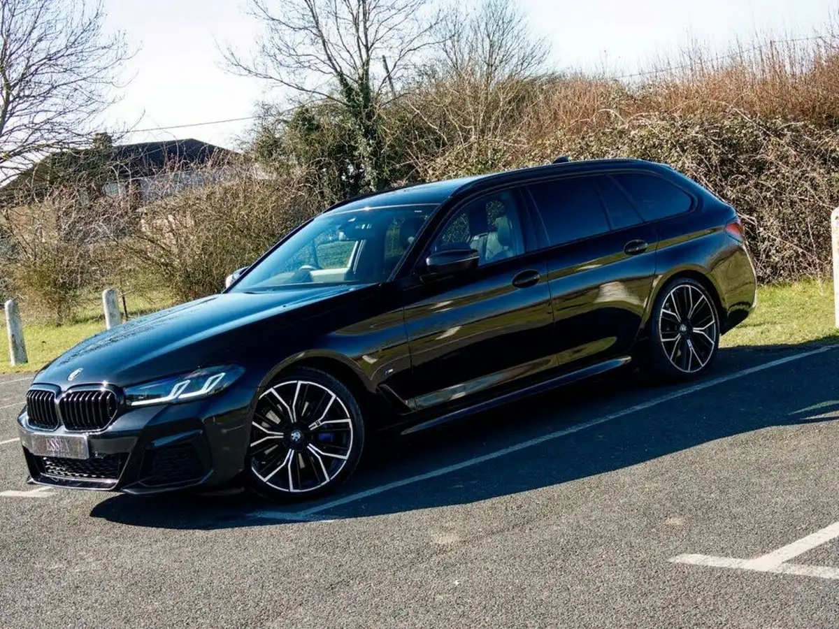 2023-bmw-5-series-20td-520d-m-sport-mht-touring-5d-big-4