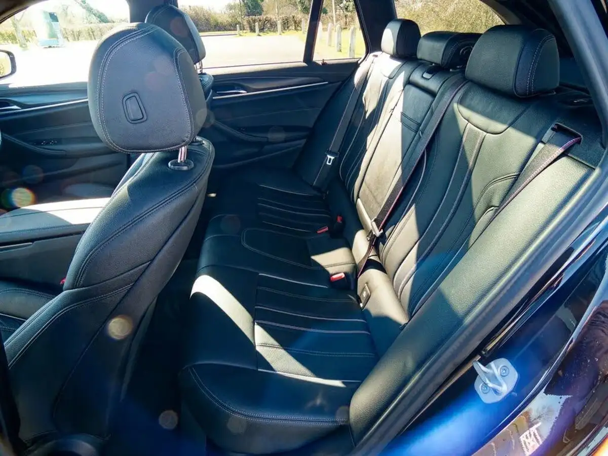 2023-bmw-5-series-20td-520d-m-sport-mht-touring-5d-big-28