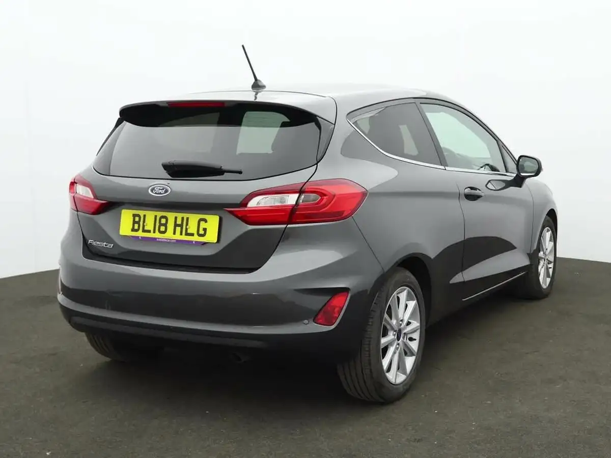 2018-ford-fiesta-10t-titanium-x-100ps-3d-big-4